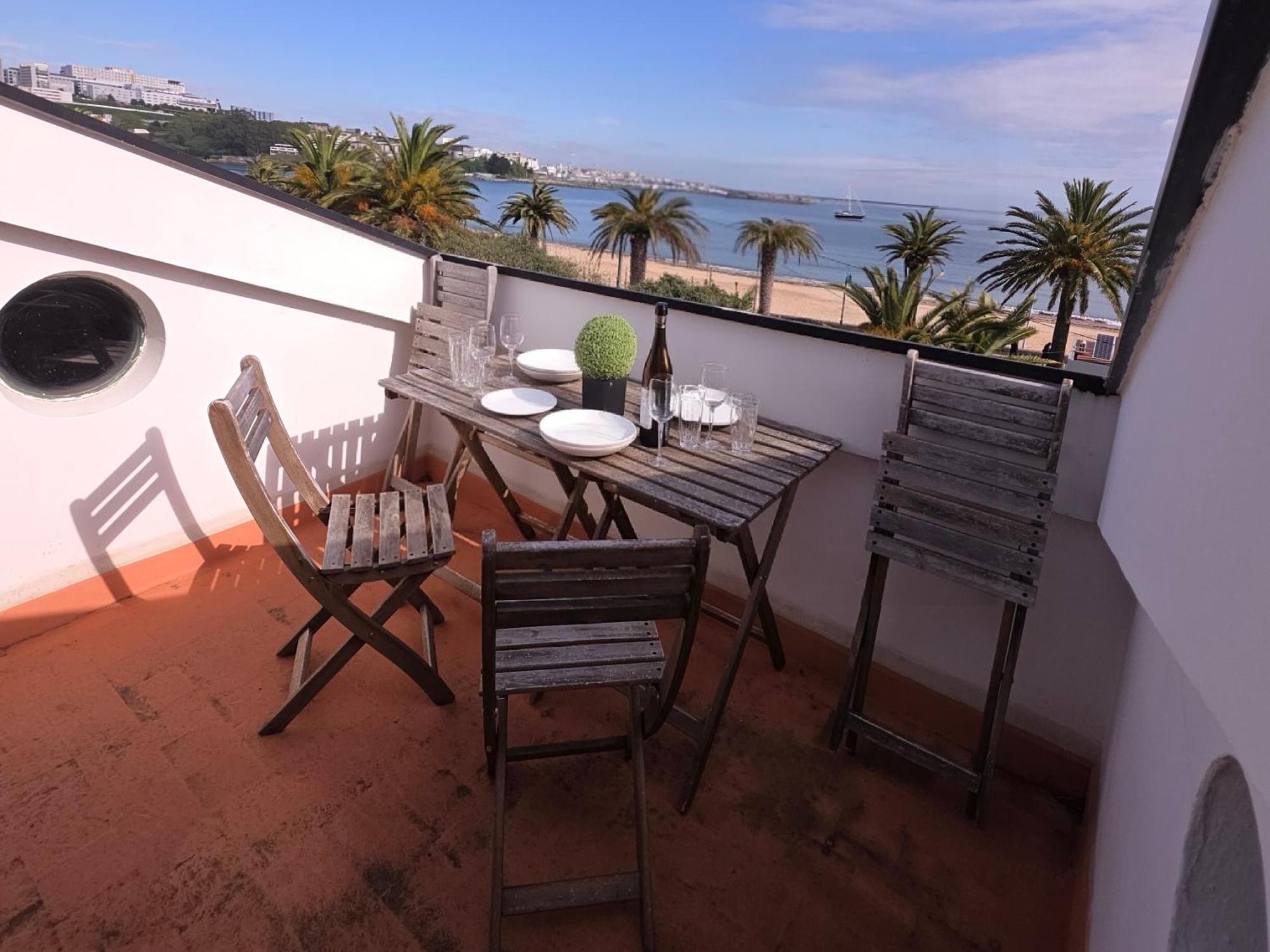 Precioso Atico Frente A La Playa De Santa Cristina Apartment A Coruna Exterior photo